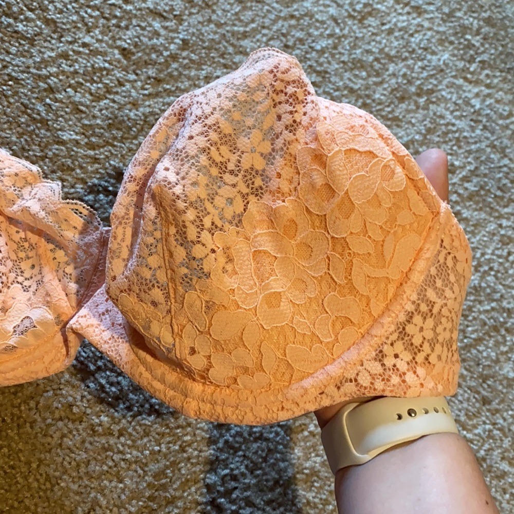 Bra - Picture 2 of 4